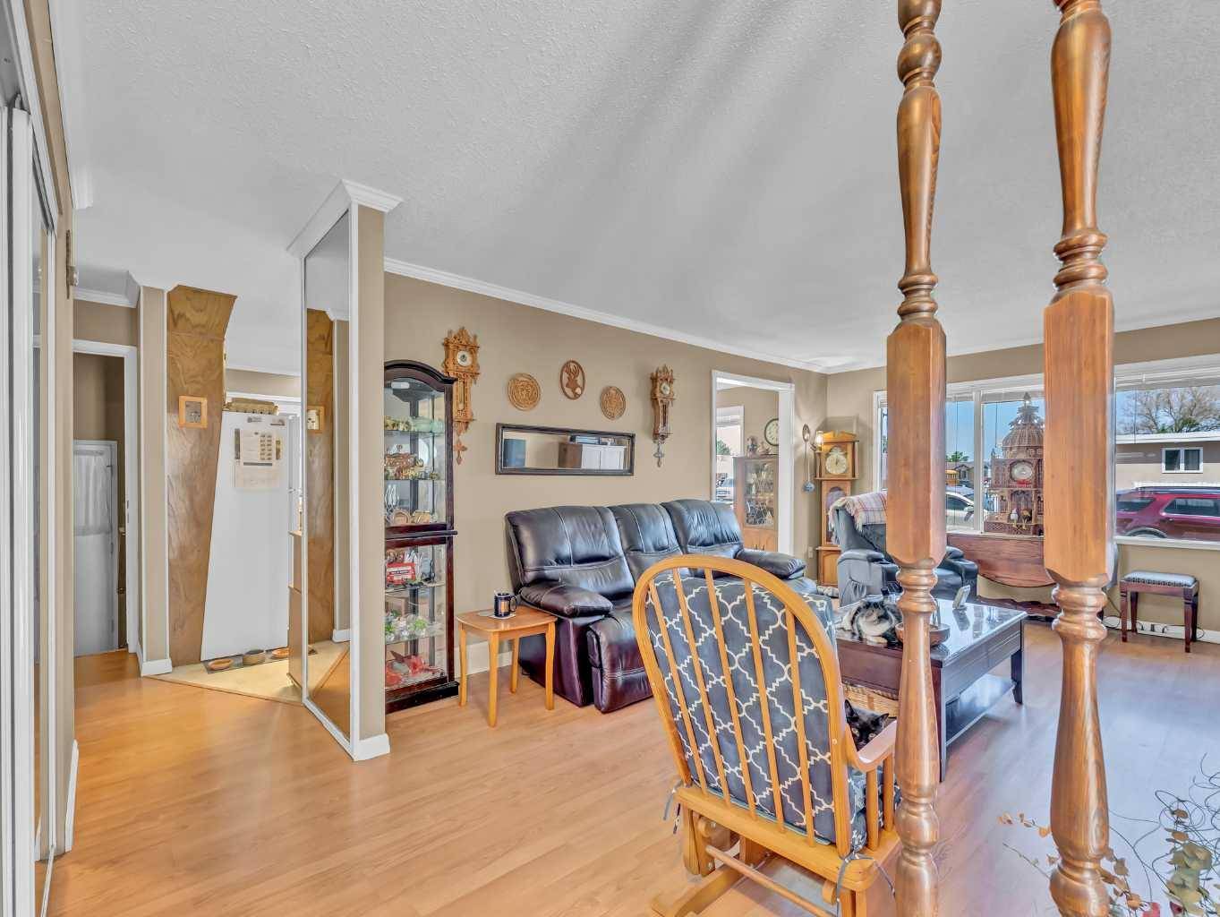 Medicine Hat, AB T1A 6R3,511 12 ST Northwest