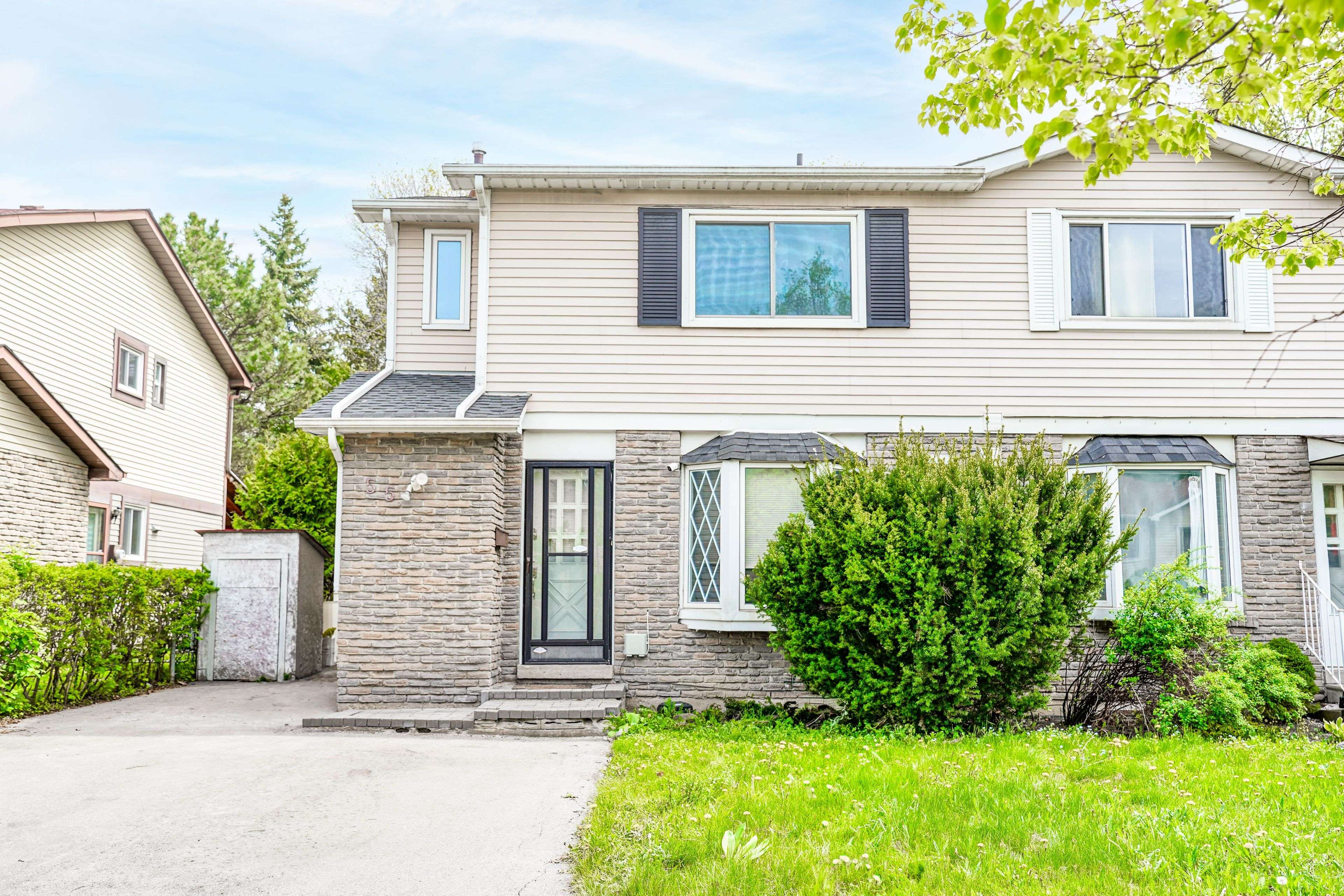 55 Hollyberry TRL, Toronto C15, ON M2H 2N9
