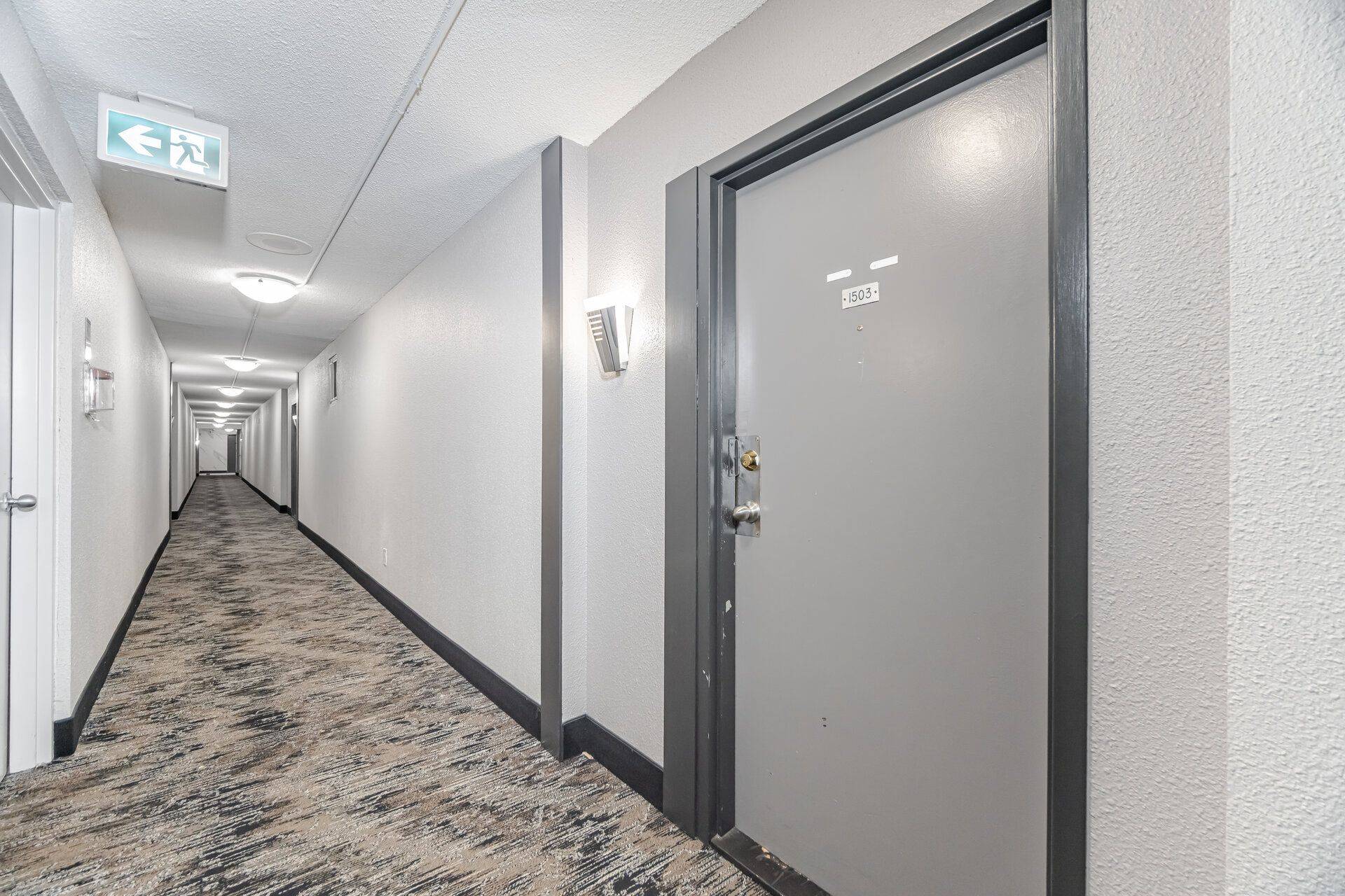 Toronto E11, ON M1B 2P4,100 Wingarden CT #1503