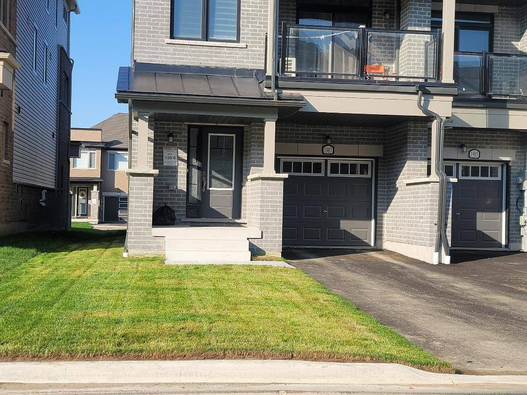 Oshawa, ON L1L 0S1,1987 Cameron Lott CRES