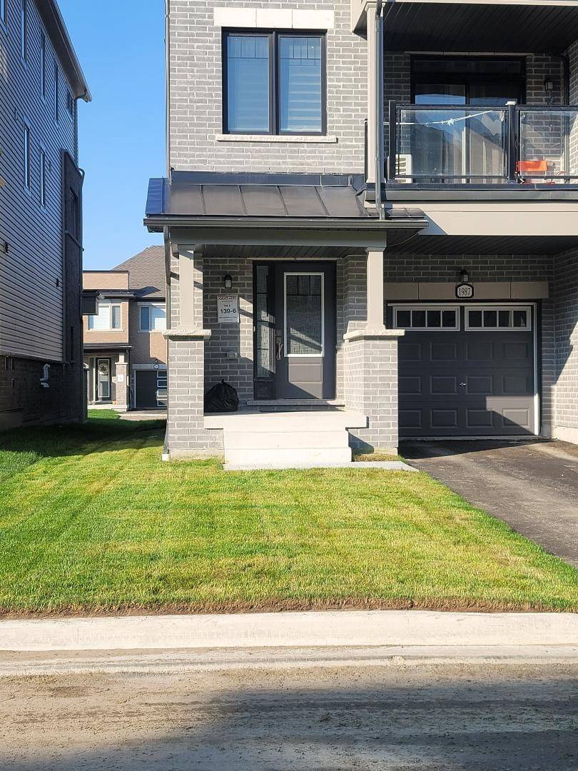 Oshawa, ON L1L 0S1,1987 Cameron Lott CRES