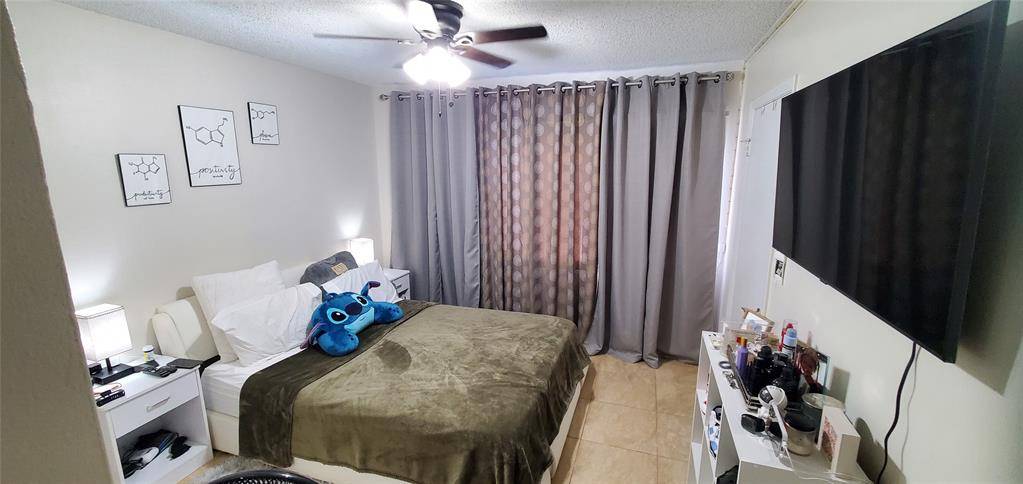 5646 Rock Island Rd #198, Tamarac, FL 33319