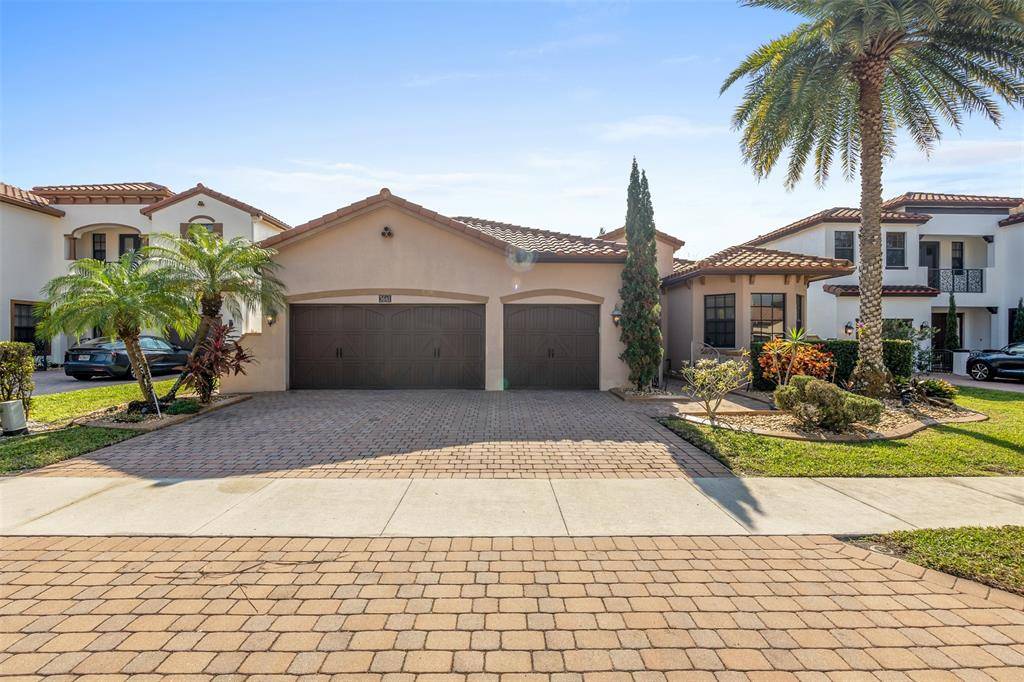 3641 NW 87th Ave, Hollywood, FL 33024