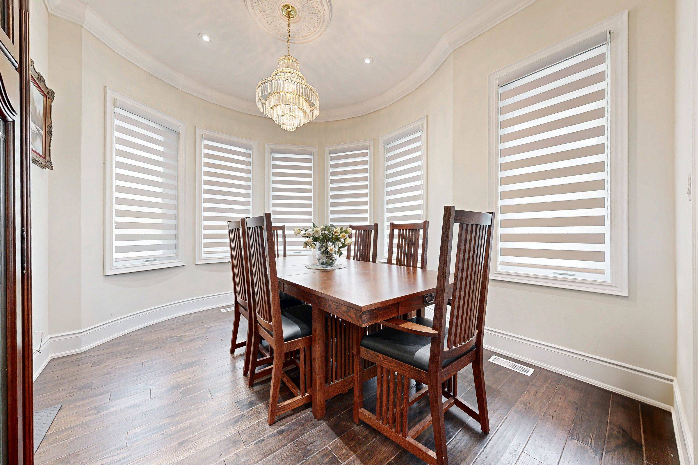 Markham, ON L3P 2M7,250 Church ST
