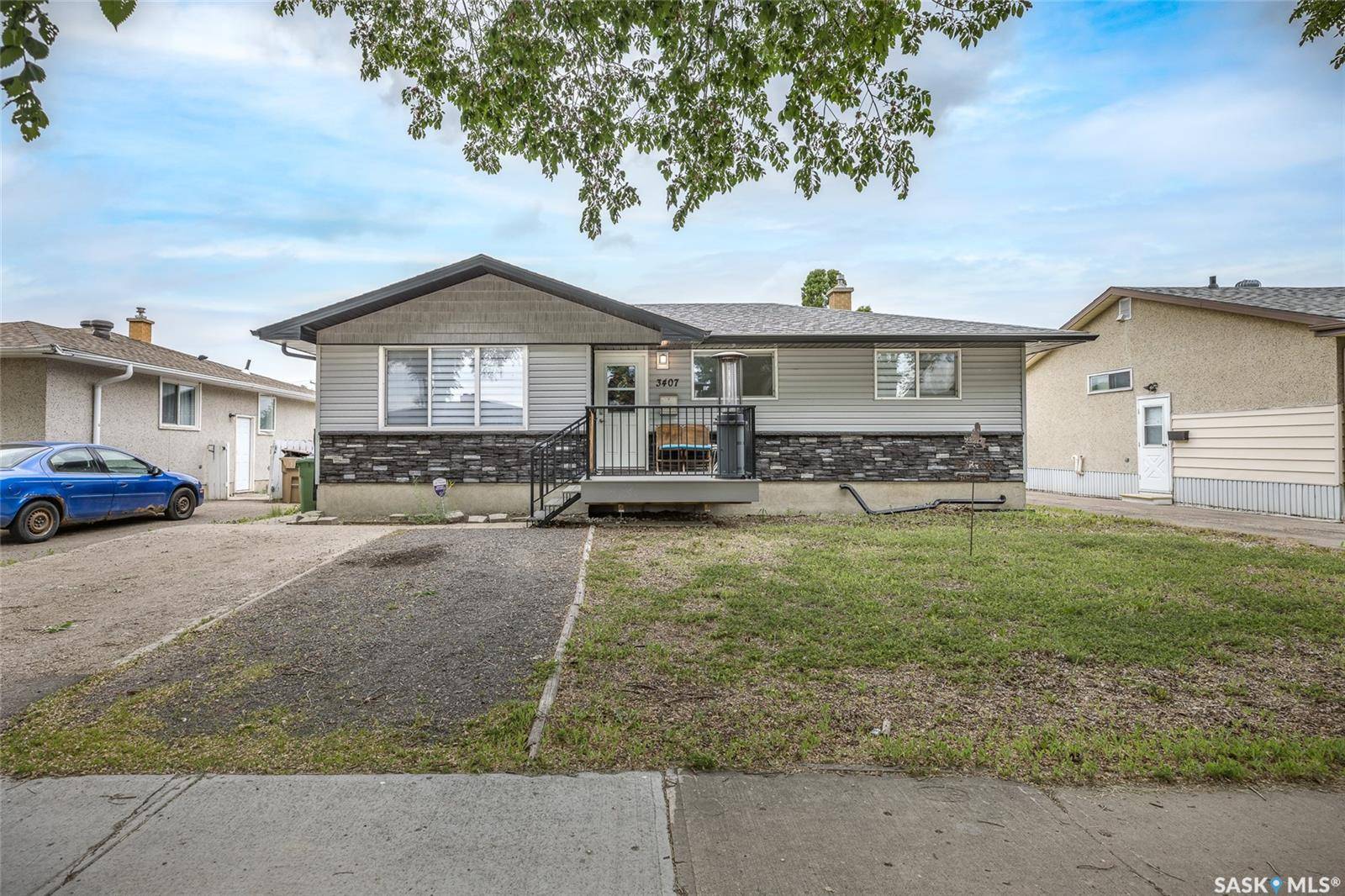 3407 6th AVENUE N, Regina, SK S4R 0P7