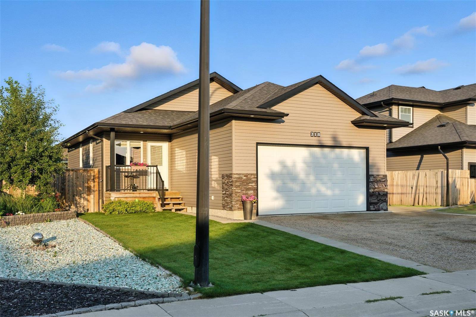 Saskatoon, SK S7R 0H7,218 McCallum WAY