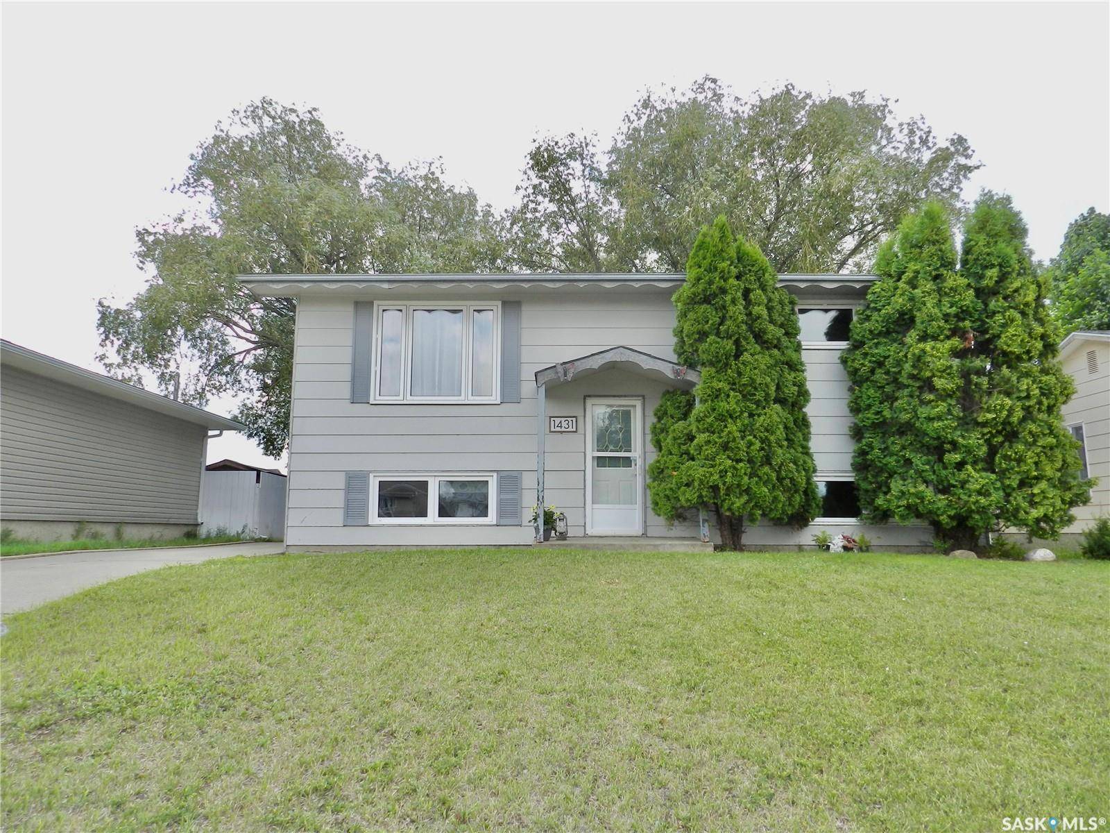 1431 Smith STREET, Moose Jaw, SK S6H 6W6