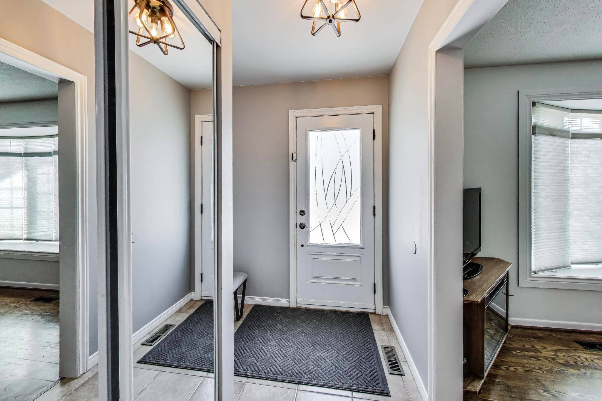 Brampton, ON L6T 3J6,116 Fallingdale CRES