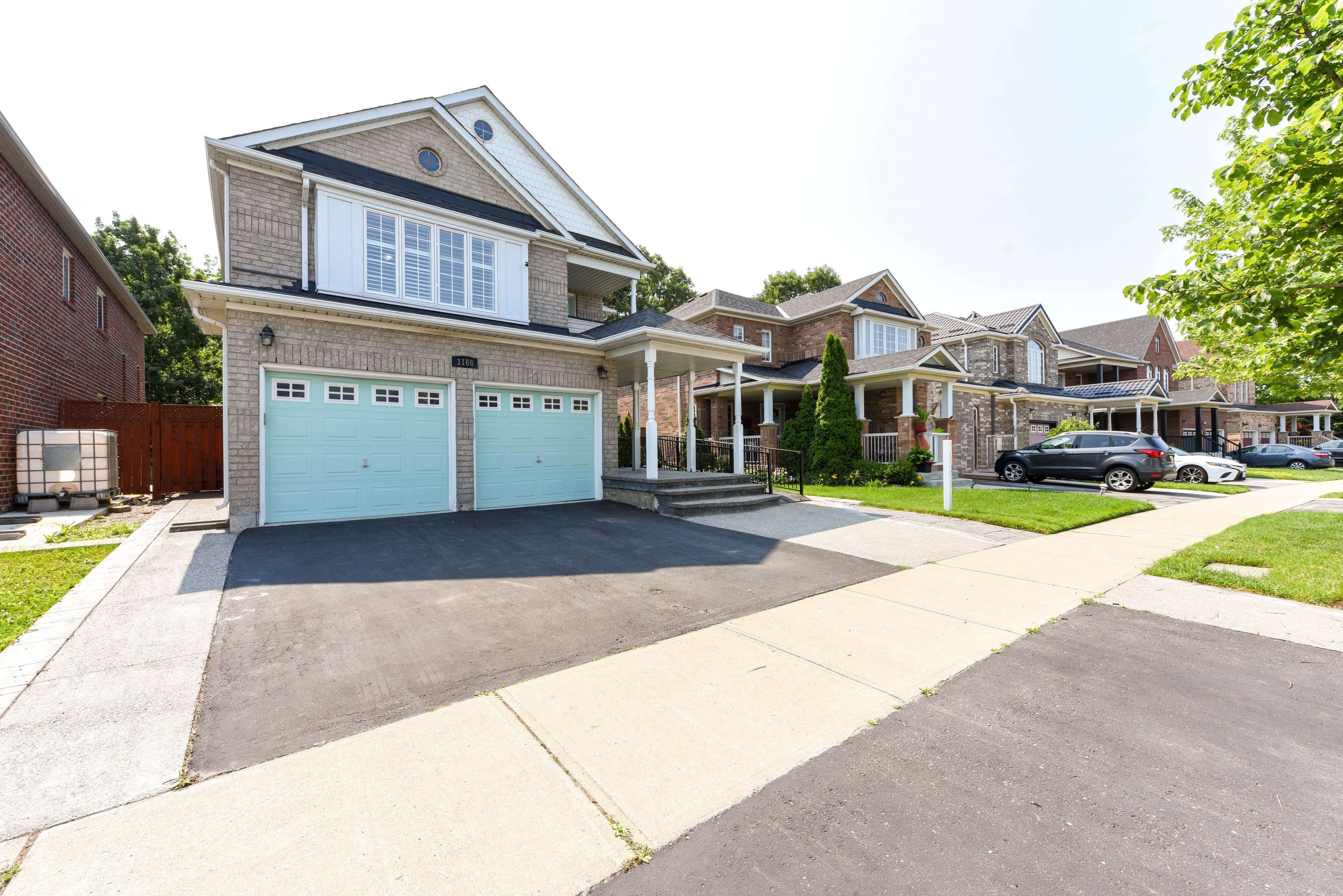 Milton, ON L9T 6C7,1166 Woodward AVE