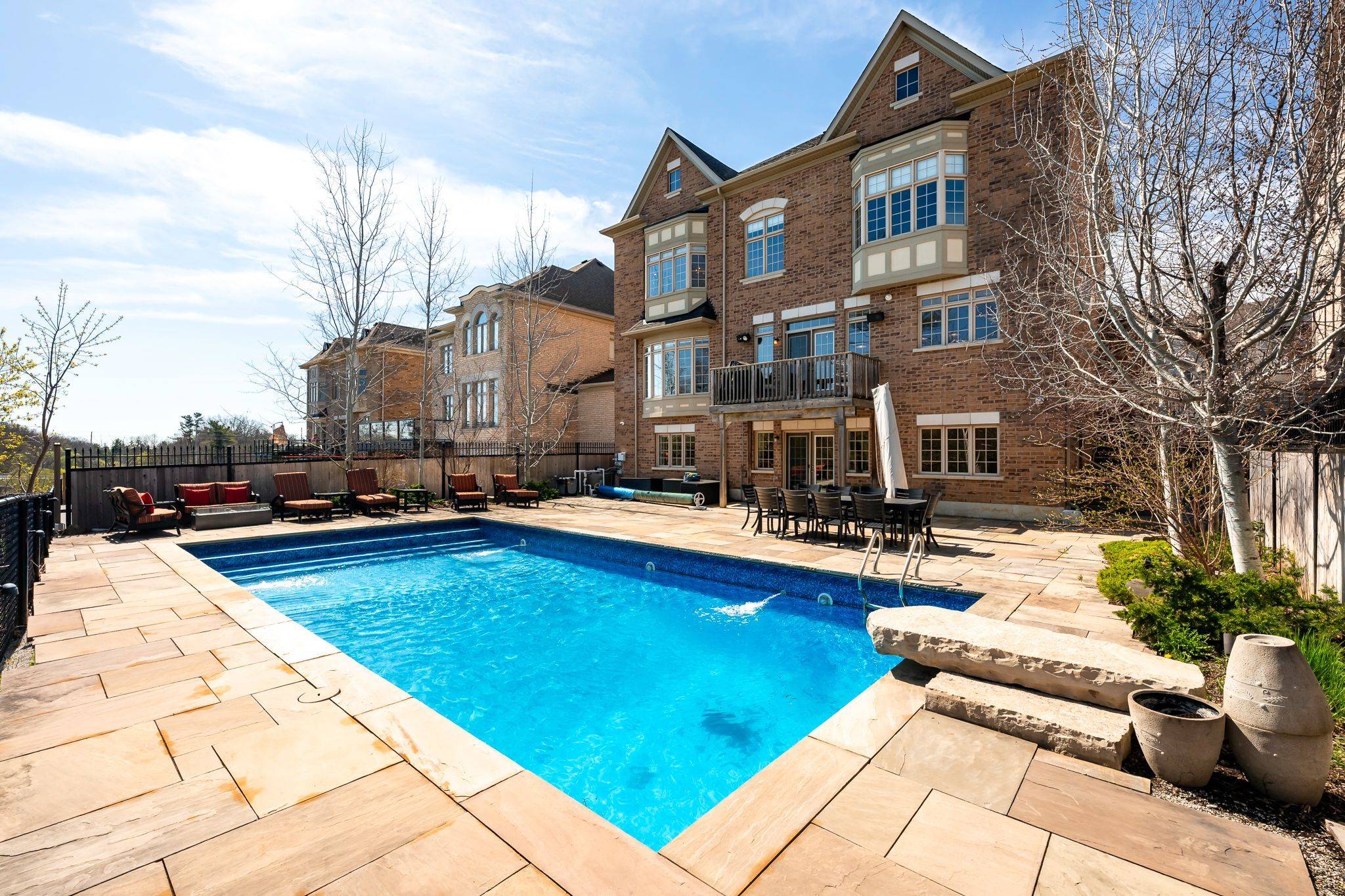 Brampton, ON L6X 2X4,60 Adamsville RD