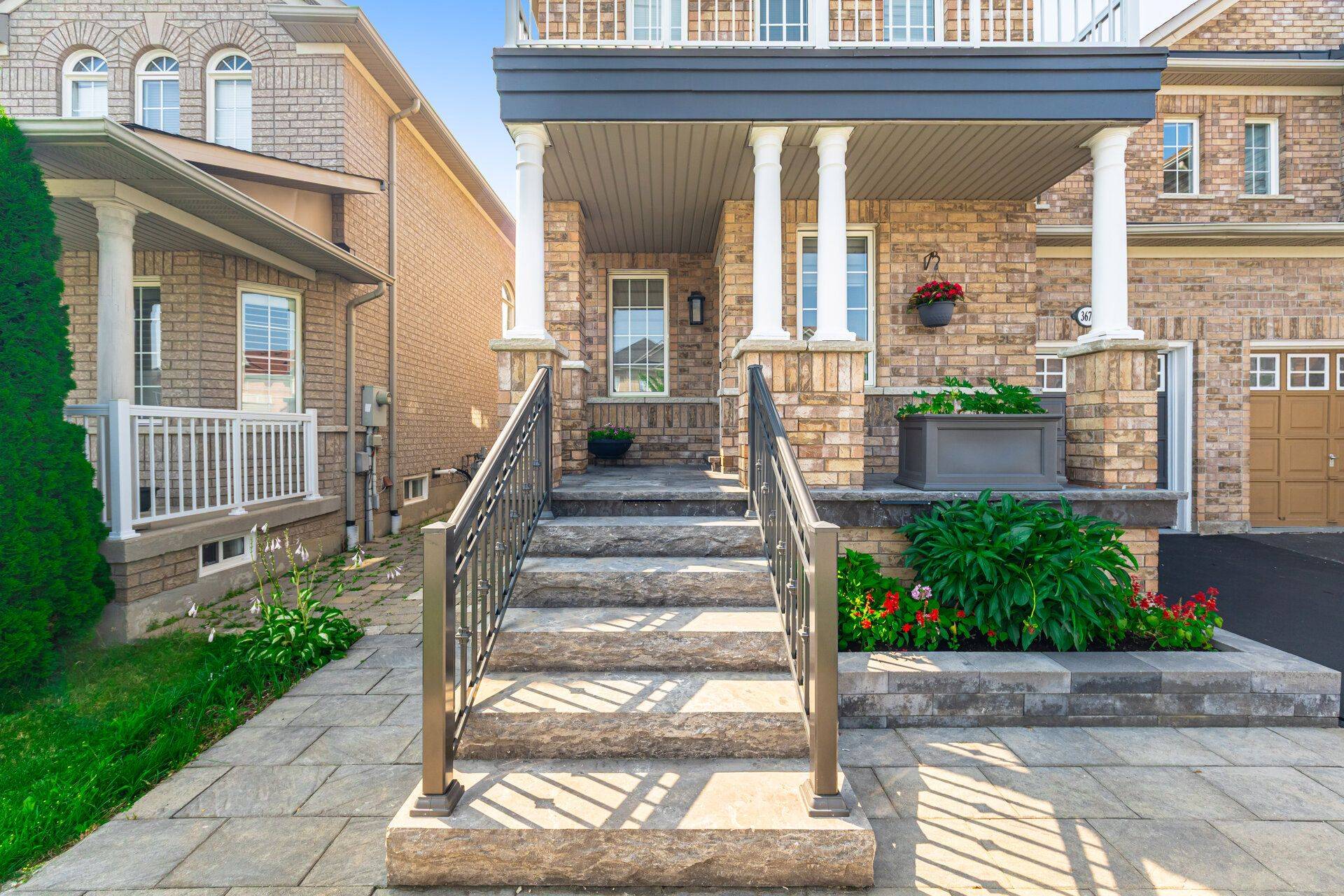Mississauga, ON L5M 6Z3,3673 Freeman TER