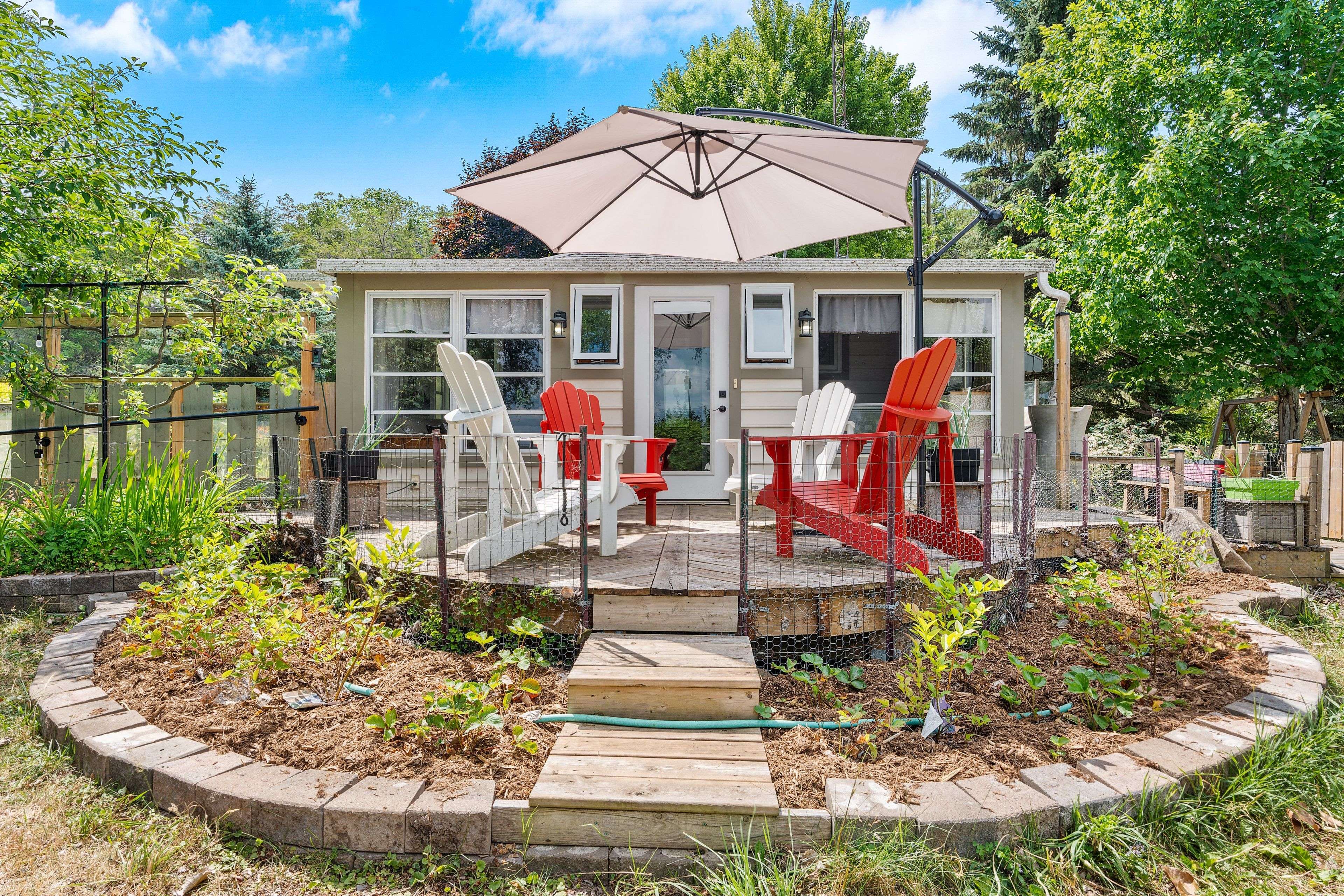 425 South Shore RD, Greater Napanee, ON K7R 3K7