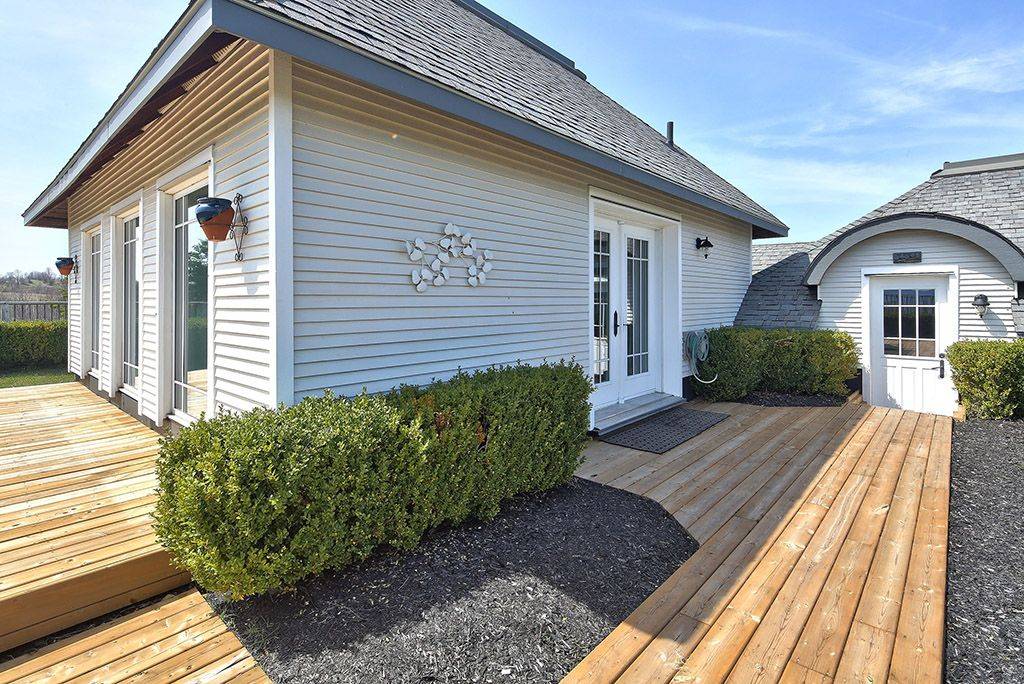 Grey Highlands, ON N0C 1G0,807035 25th Side RD