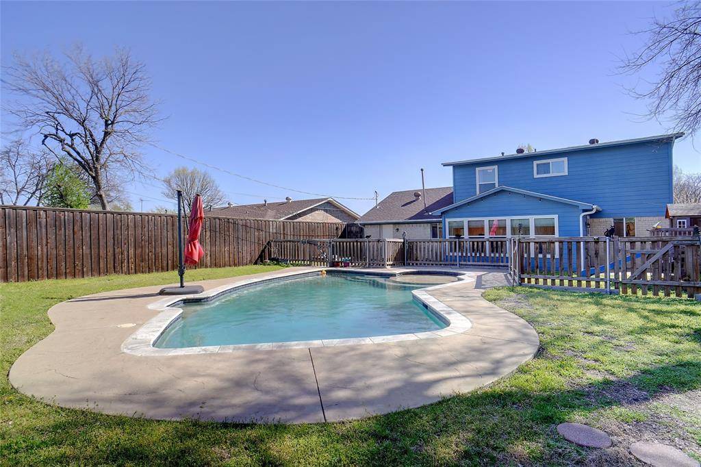 Garland, TX 75042,1401 Greentree Lane