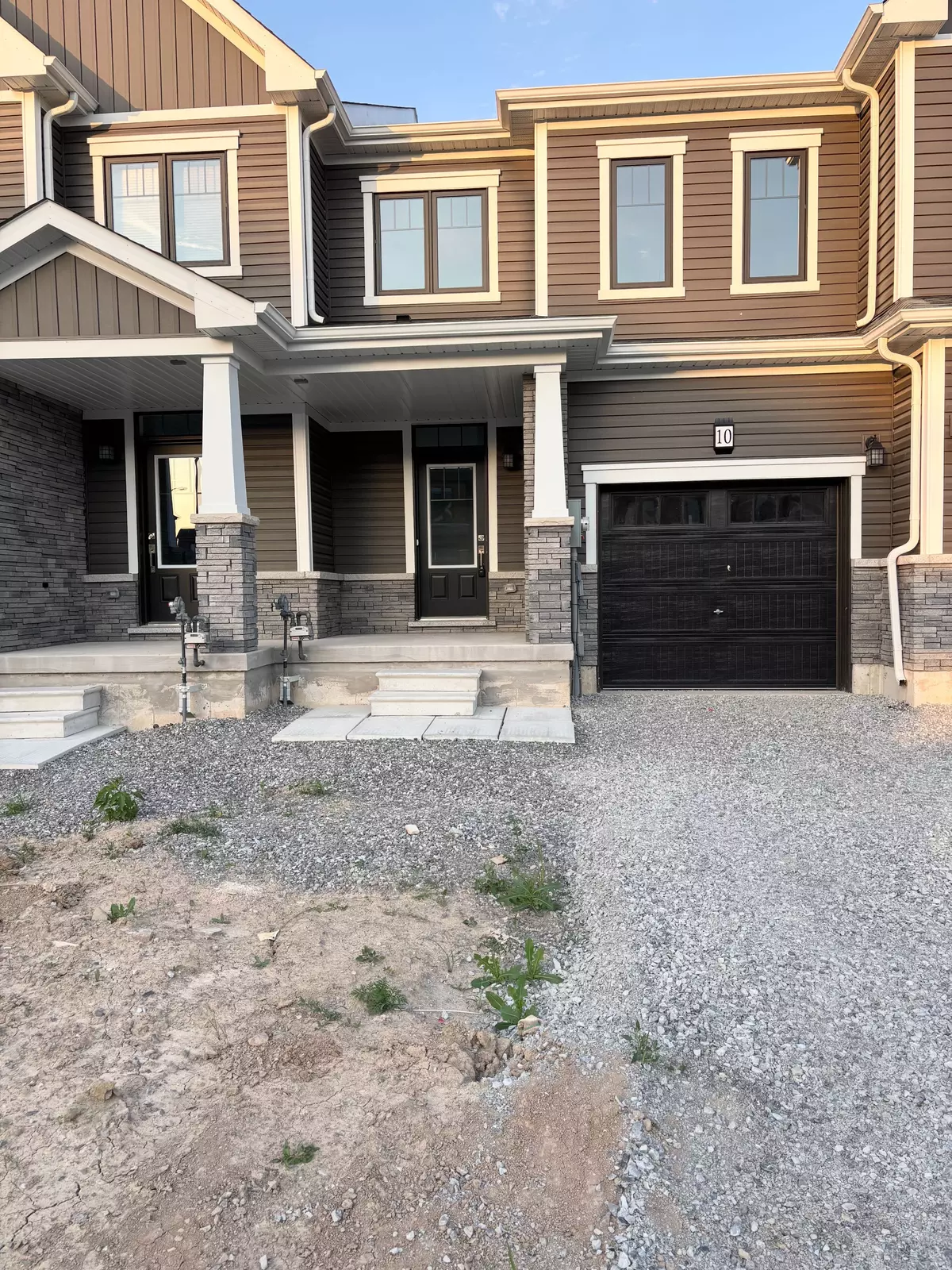Thorold, ON L3B 0L5,10 HIGGINS AVE