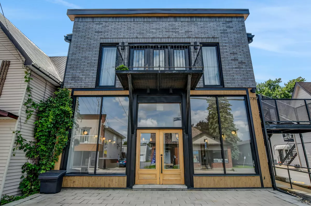 Casselman, ON K0A 1M0,739 Principale ST #A