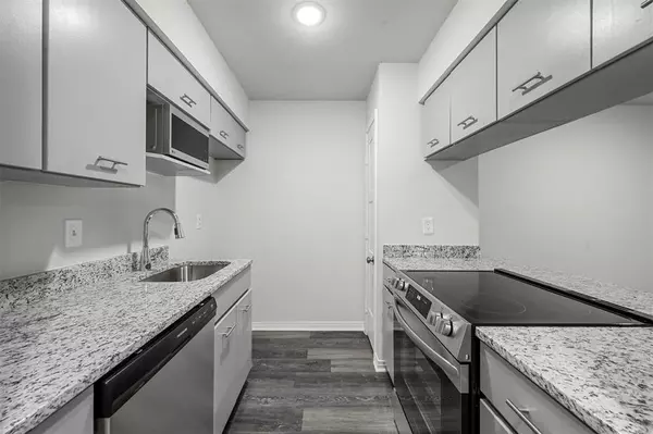 Dallas, TX 75231,8110 Skillman Street #1056