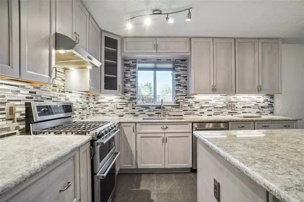Garland, TX 75042,1401 Greentree Lane