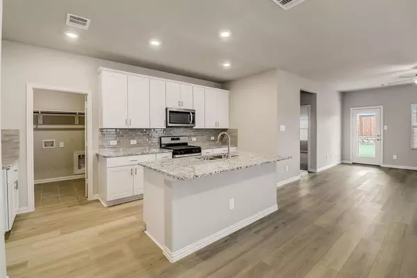 Mckinney, TX 75069,417 Ezra Lane