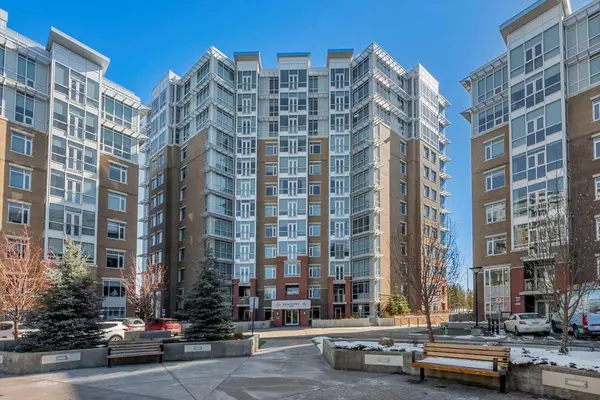 Calgary, AB T3A 2Y1,32 Varsity Estates CIR NW #501