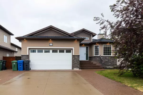 2244 28 AVE, Coaldale, AB T1M 0A3