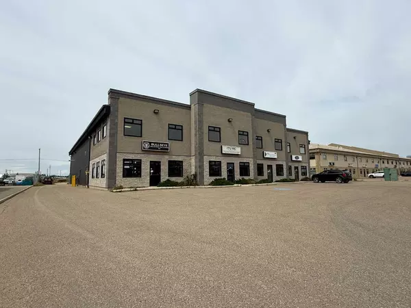 Rural Red Deer County, AB T4E 1B4,247 Spruce ST