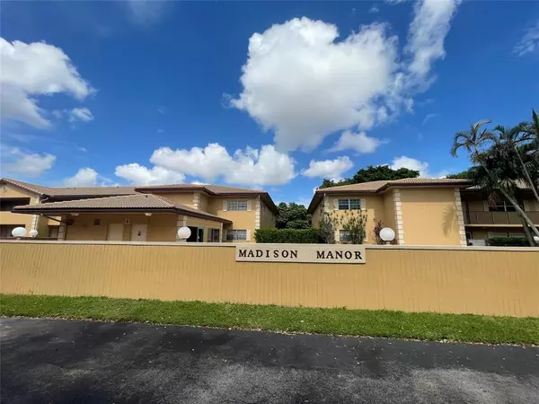 Coral Springs, FL 33065,3026 Coral Springs Dr #106-3