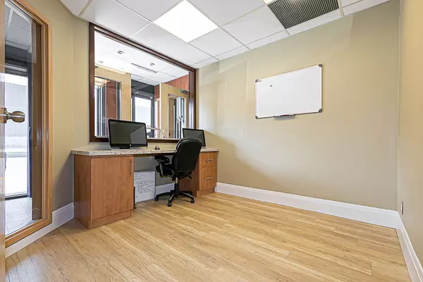 Richmond Hill, ON L4B 1H8,60 West Wilmot ST #11 & 12