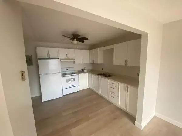 Wellington North, ON N0G 2L1,112 Normanby ST S #8