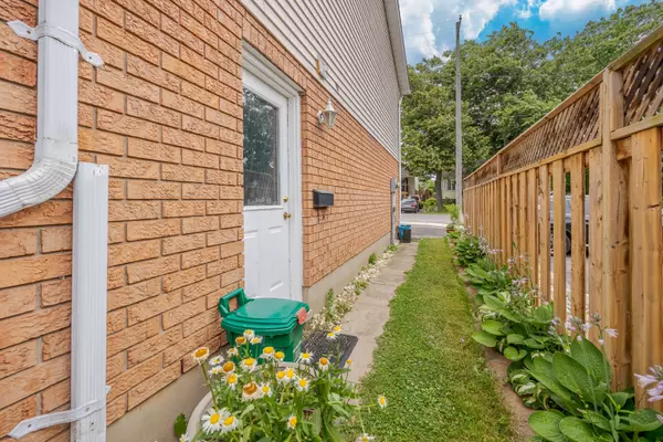St. Catharines, ON L2M 1H8,101 ARTHUR ST