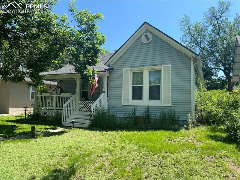 223 Custer AVE, Colorado Springs, CO 80903