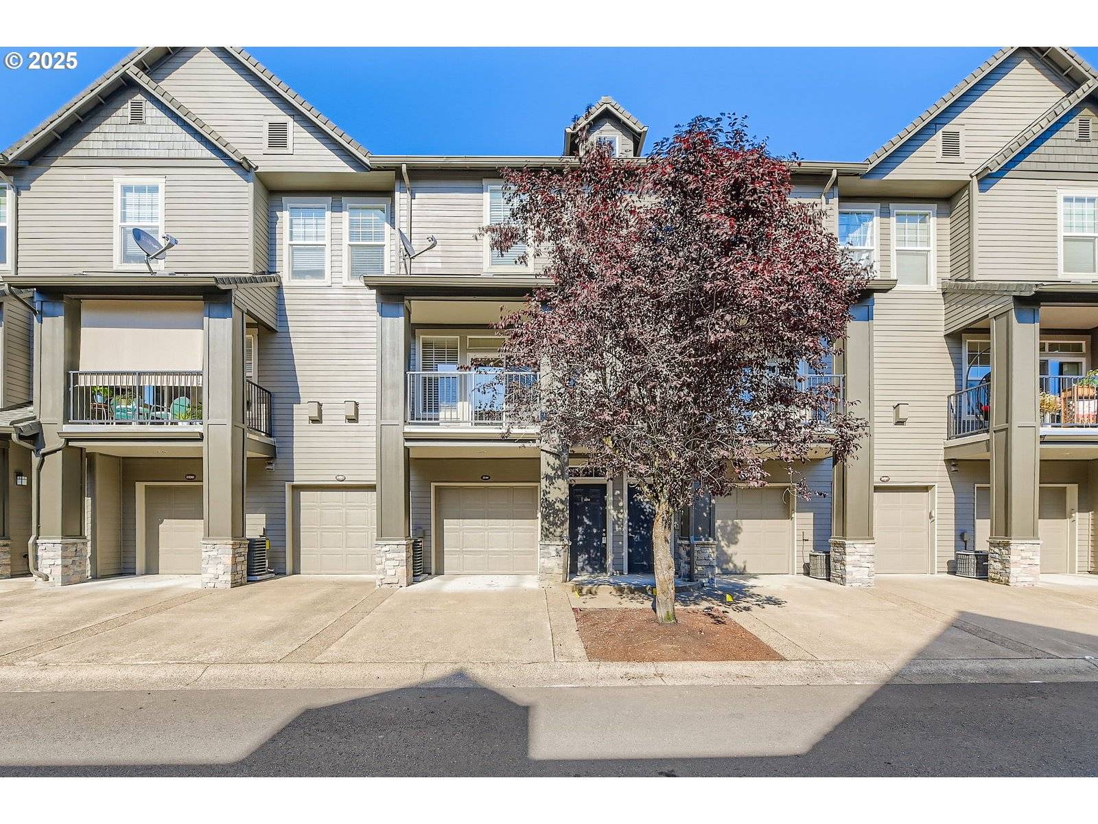 West Linn, OR 97068,2240 SNOWBERRY RIDGE CT