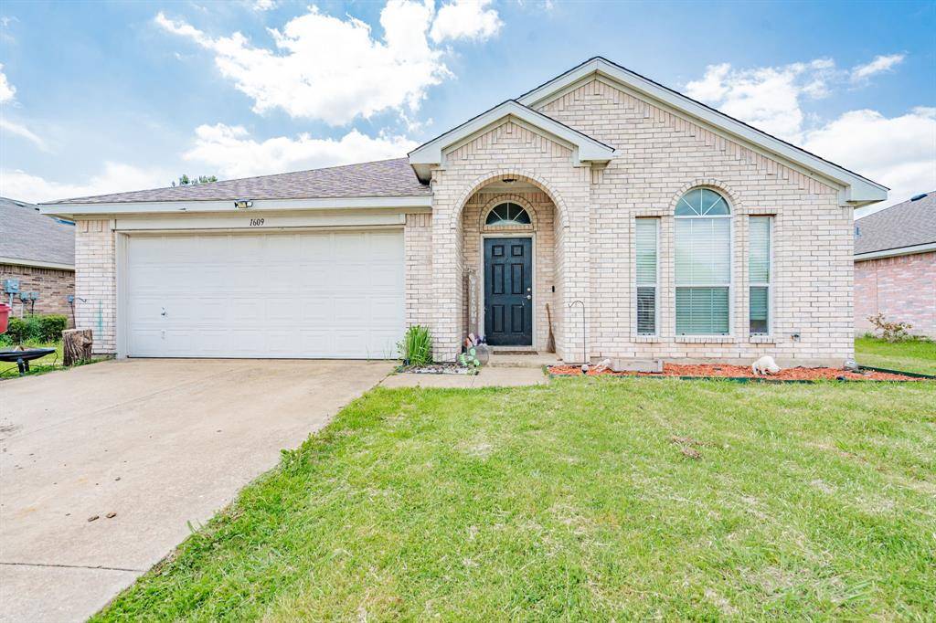 1609 Lesli Drive, Royse City, TX 75189