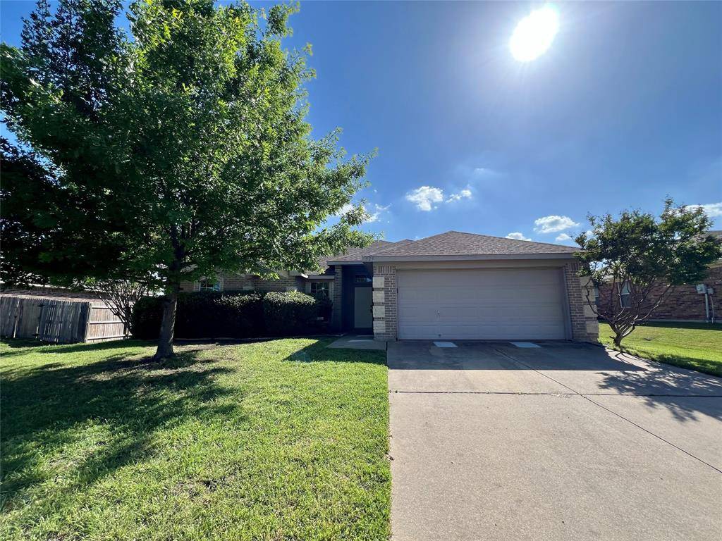 Burleson, TX 76028,525 Reagan Lane