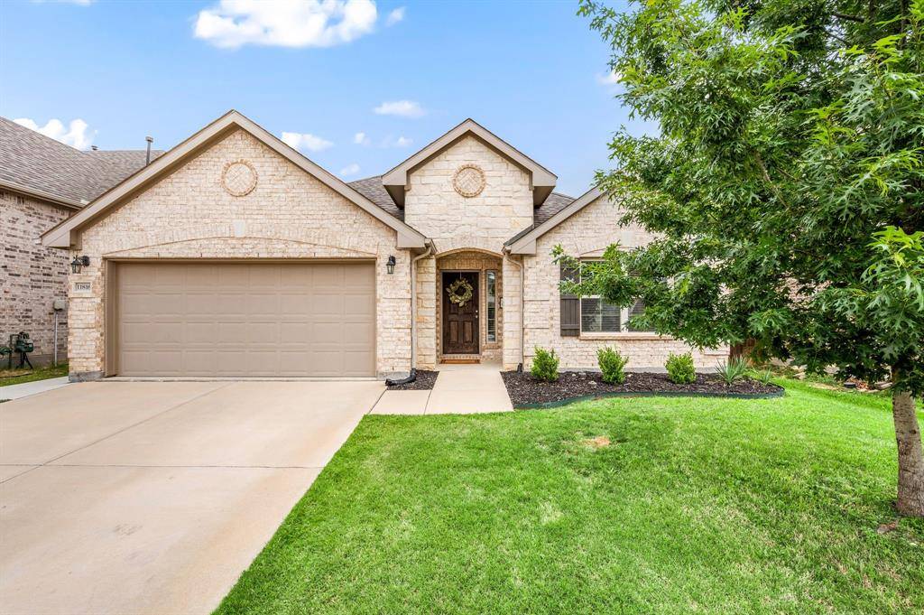 11816 Wulstone Road, Fort Worth, TX 76052