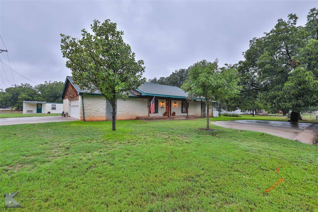 402 Elm Street, Buffalo Gap, TX 79508
