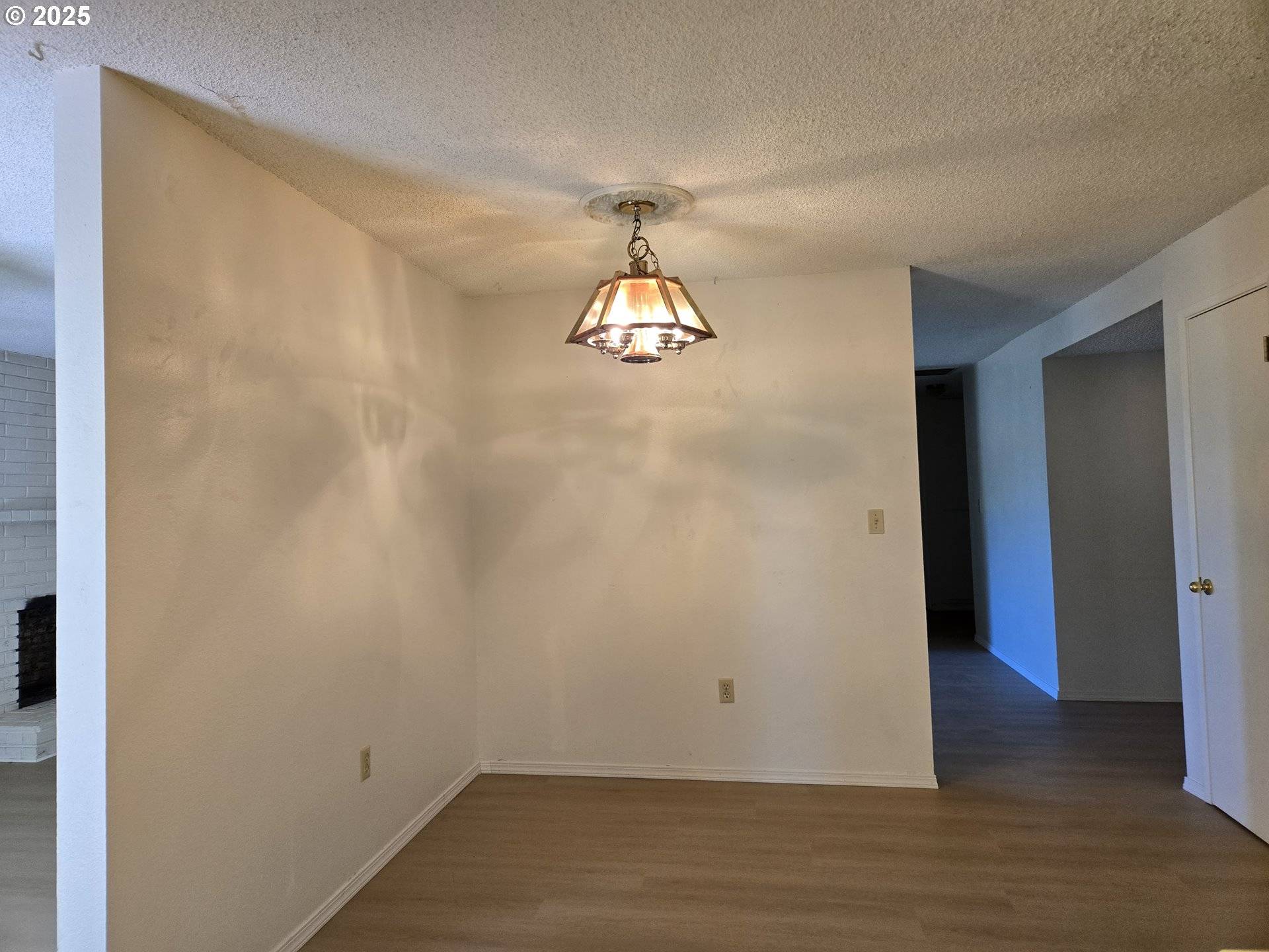 Sutherlin, OR 97479,1326 E SECOND CT