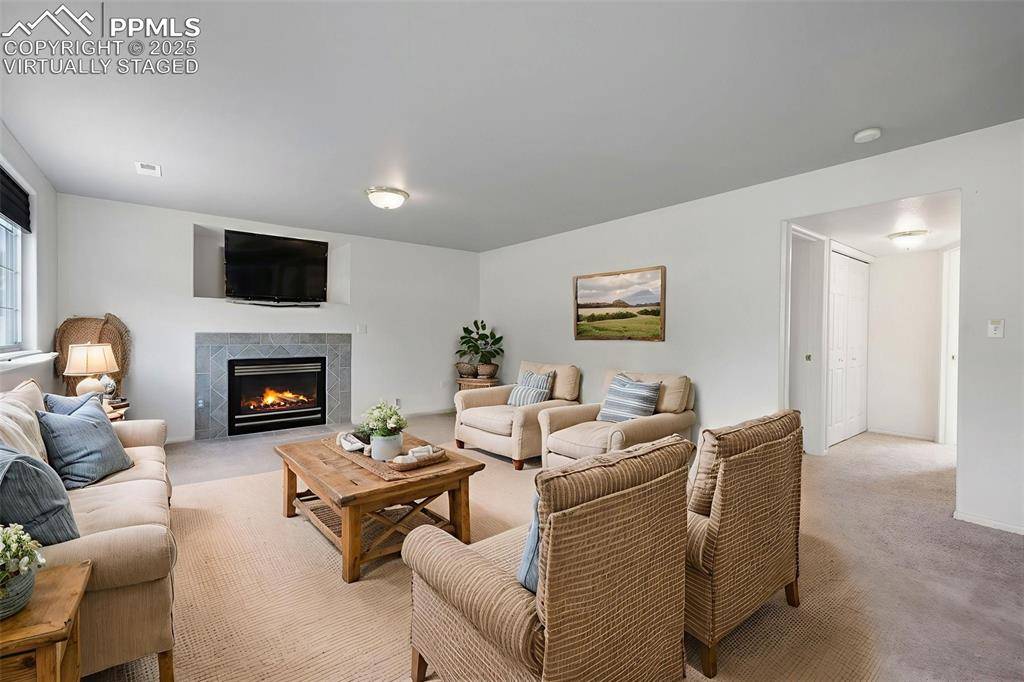 Pueblo, CO 81005,7 Tierra Casa DR