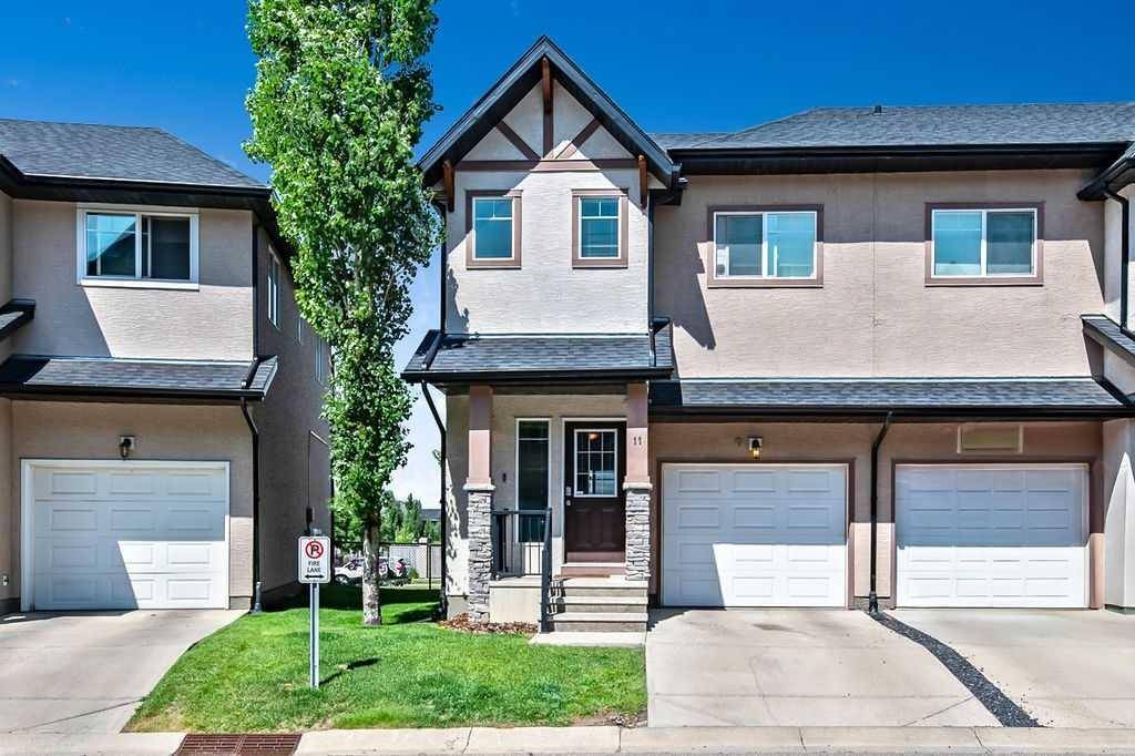 11 Cimarron Vista GDNS, Okotoks, AB T1S 0G2