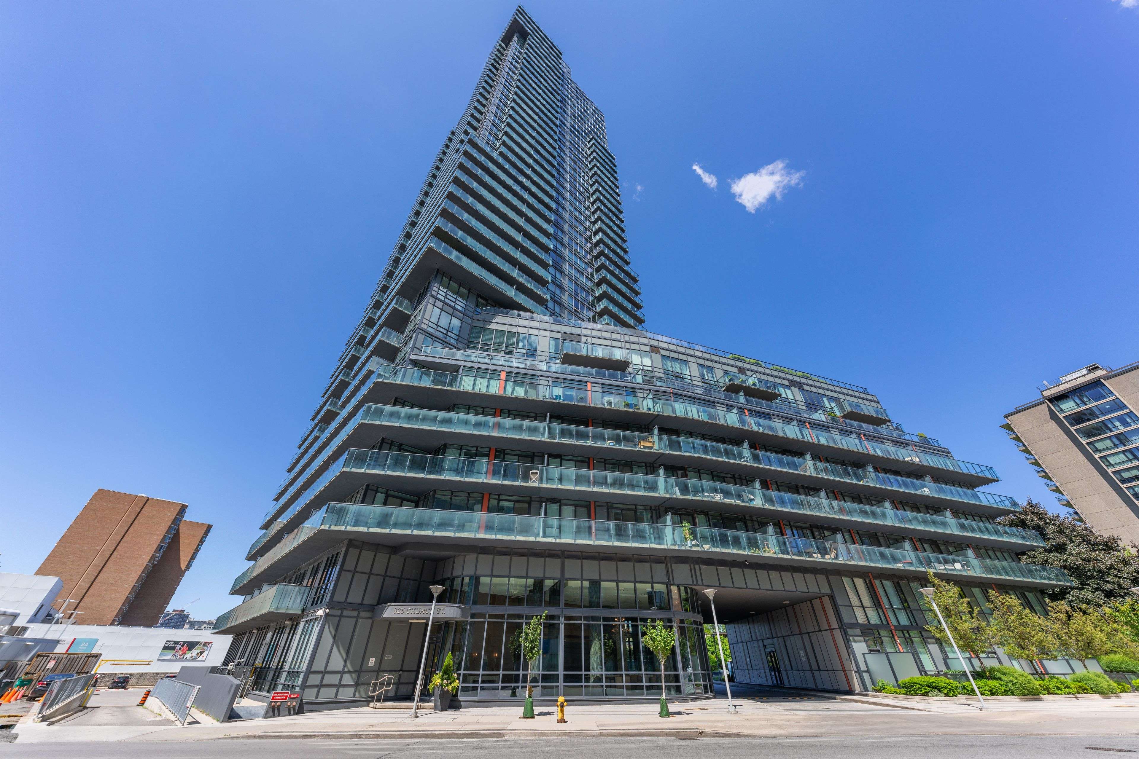 825 Church ST #Ph403, Toronto C09, ON M4W 3Z4