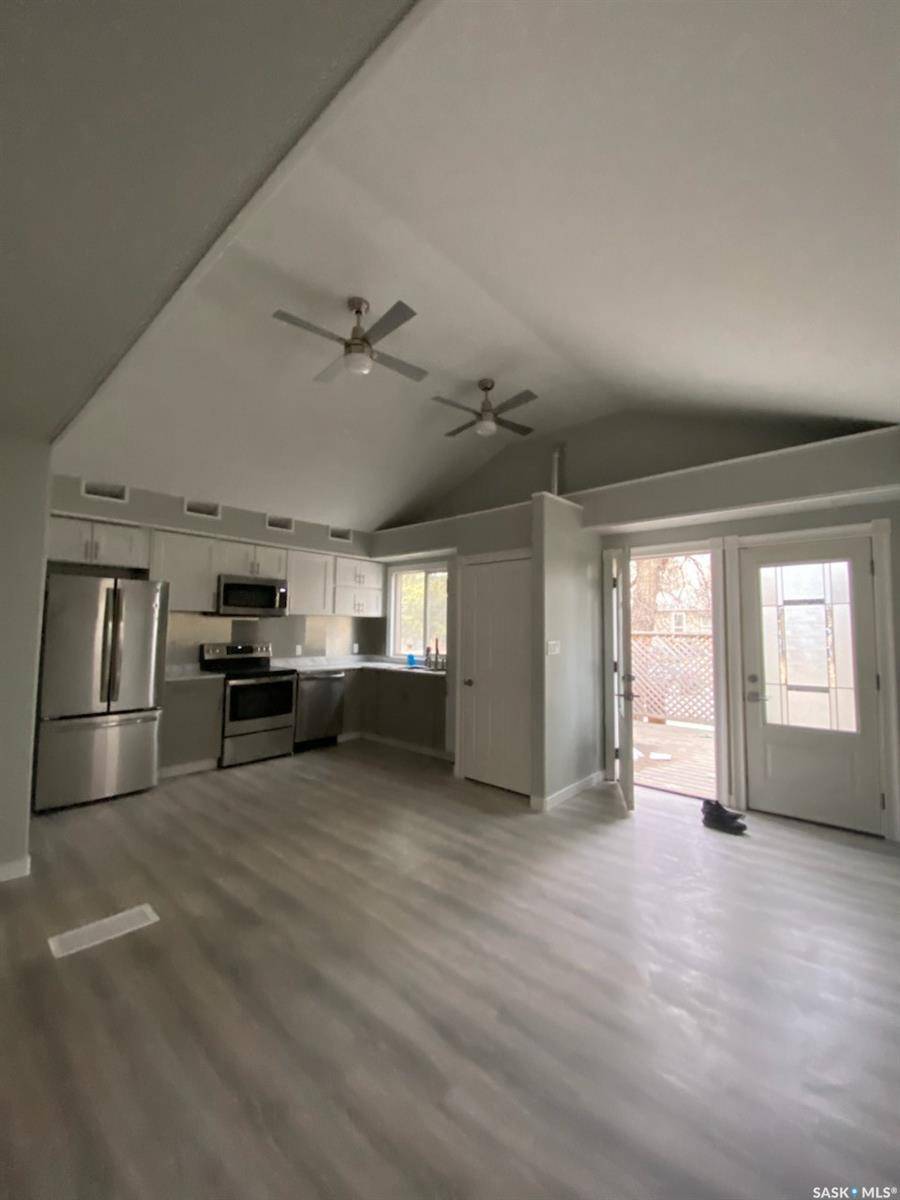Regina, SK S4T 4K2,2244 Wascana STREET