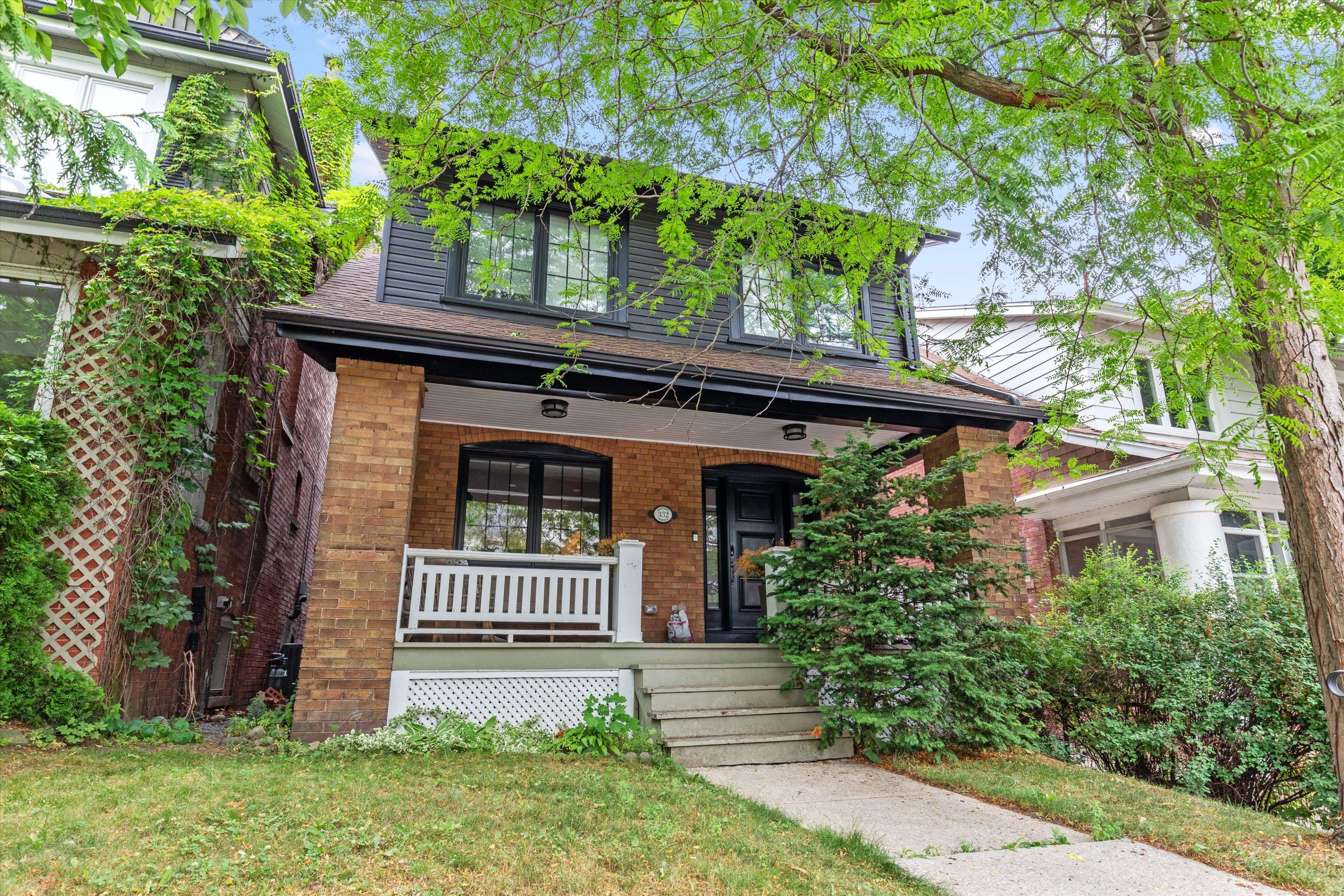 332 Kennedy AVE #Lower, Toronto W02, ON M6P 3C3
