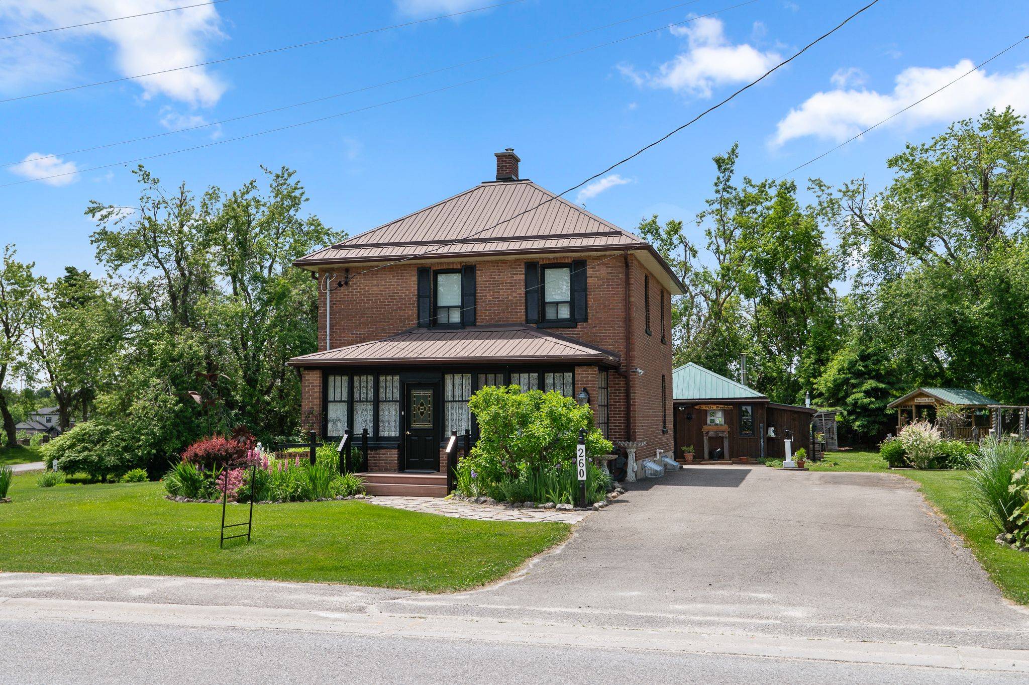 Melancthon, ON L9V 1X8,260 Main ST