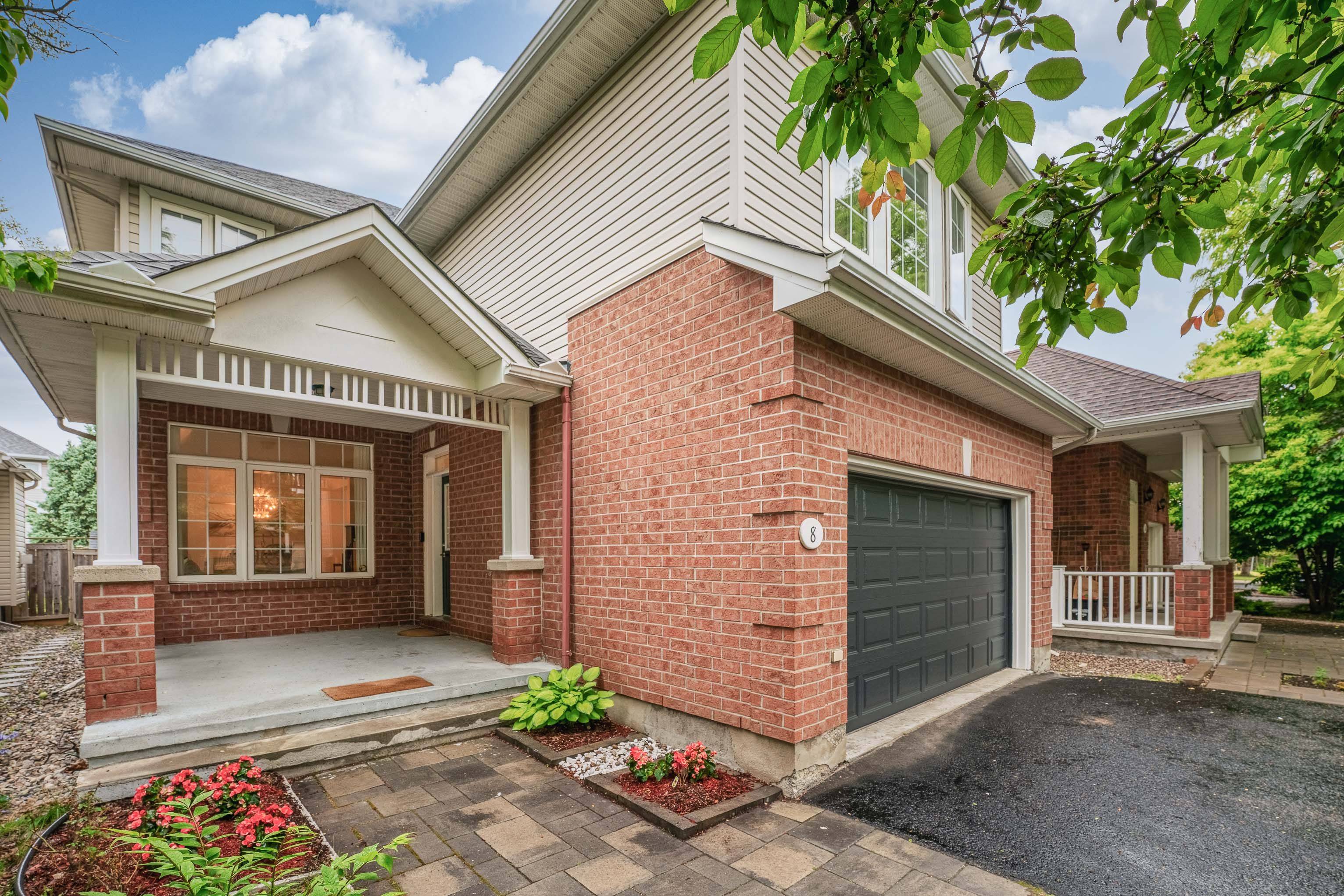 Kanata, ON K2K 3J8,8 Dunn ST