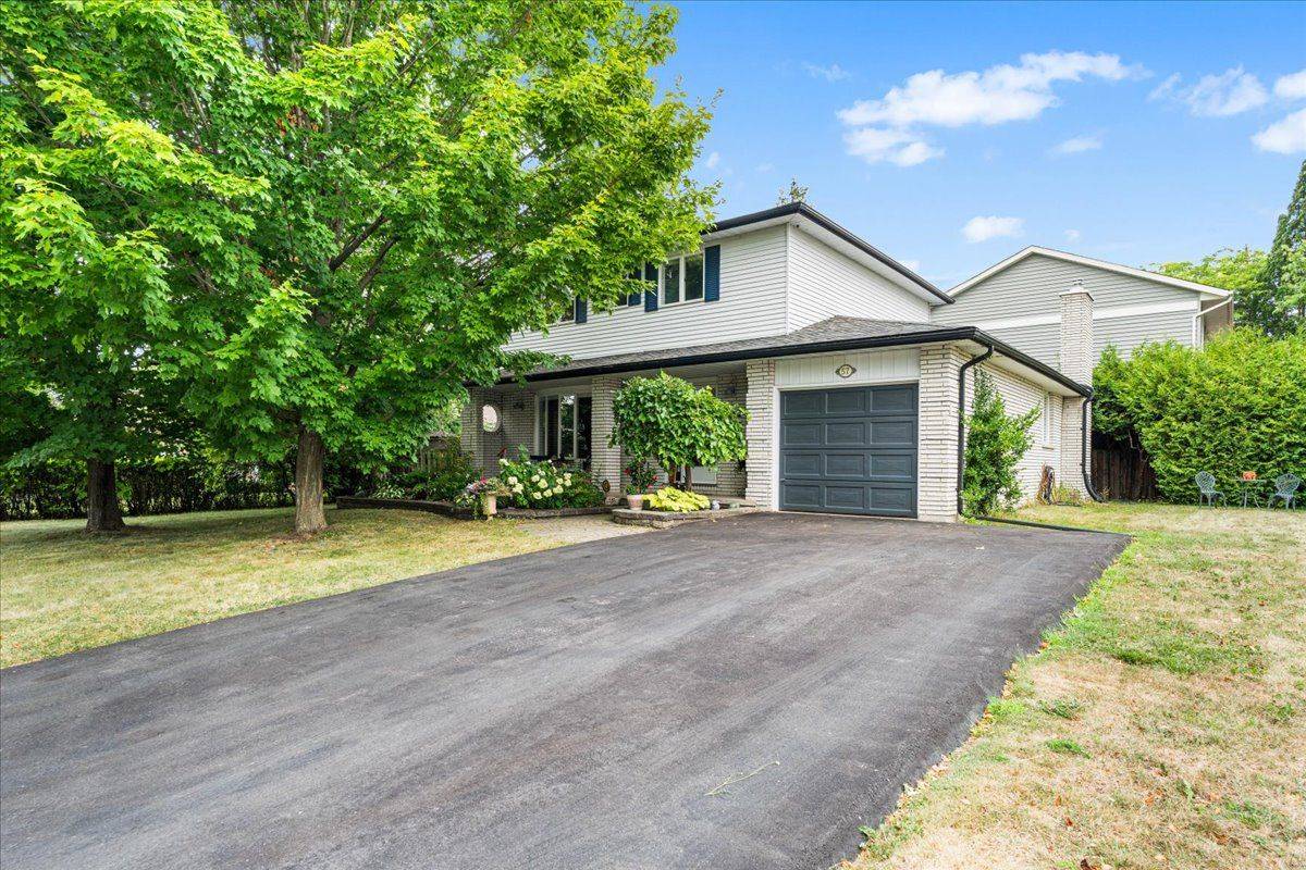 Belleville, ON K8P 4T4,57 Kensington CRES