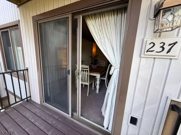 Stanhope Boro, NJ 07874,13237 Dell Pl #237