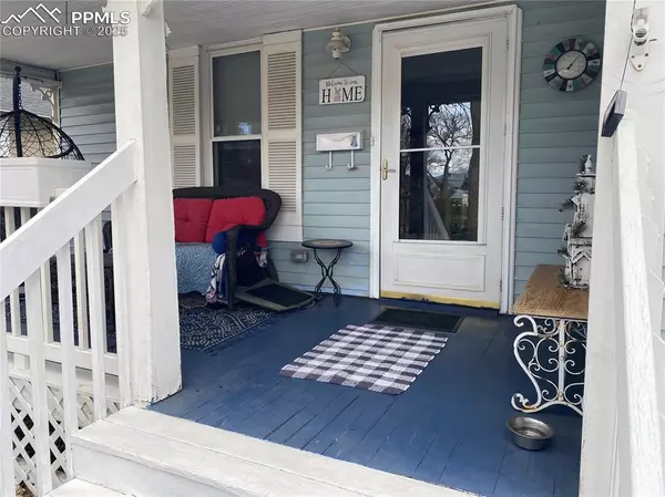 Colorado Springs, CO 80903,223 Custer AVE
