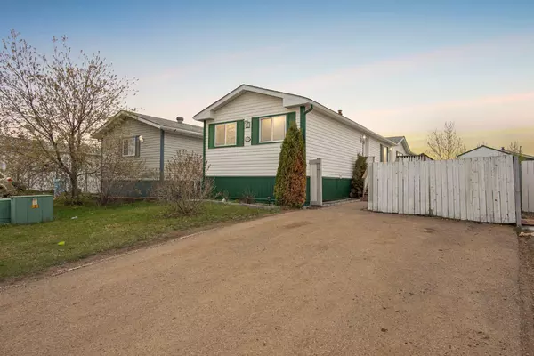 109 McTavish CRES, Fort Mcmurray, AB T9K 2P2