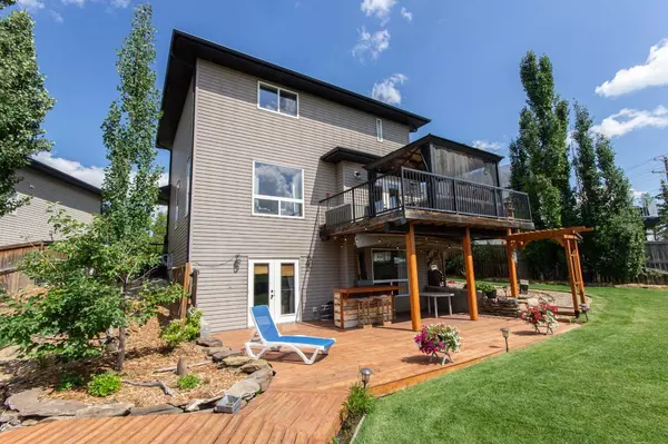 Red Deer, AB T4R 3M8,152 Iverson Close