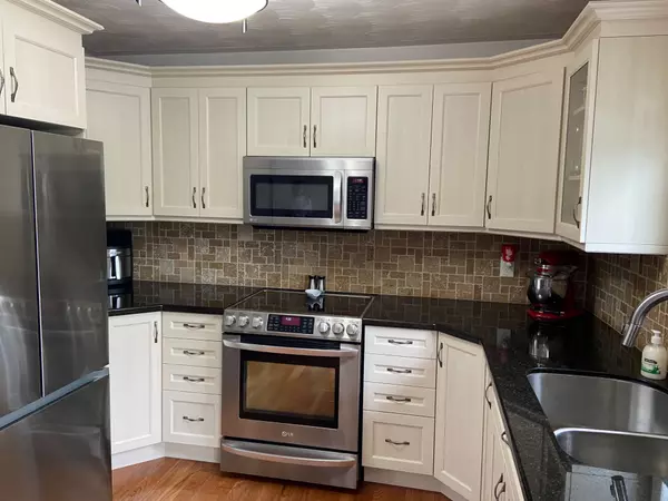 Timmins, ON P4P 1C5,272 Malette CRES